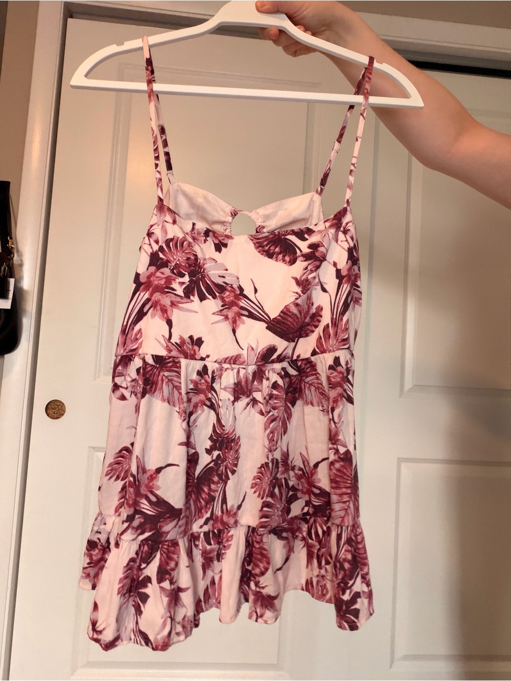 NWT Banana Republic Floral Spaghetti Strap Blouse in Blush and Mauve